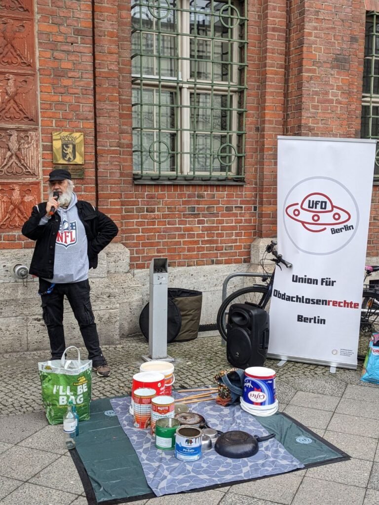 Demo „Faule Ostereier für Obdachlose“ am 28. März